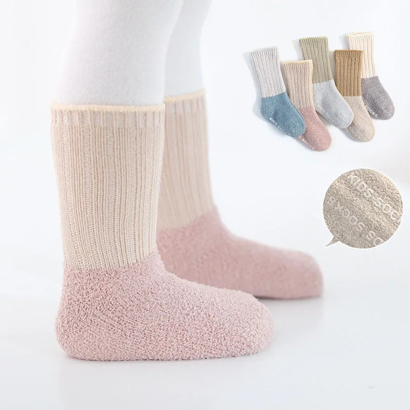 TinyTundra Socks